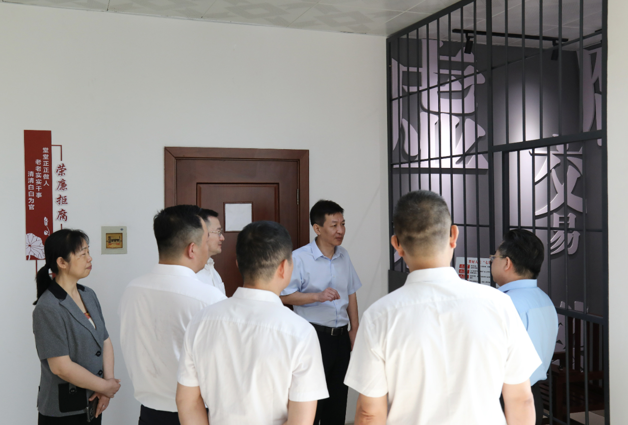 b3ad51bb181971921123bf1606ba20a0.jpg b3ad51bb181971921123bf1606ba20a0.jpg